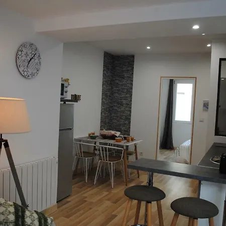 Cosy 3 Apartment